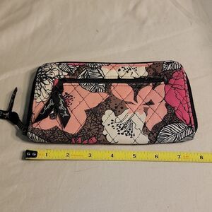 Vera Bradley floral mini clutch